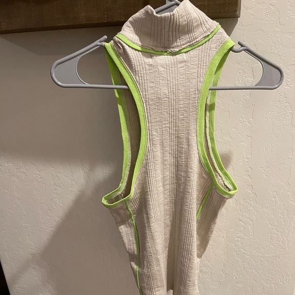 We The Free, turtle neck tank top. Size XS, tan with neon green detail, NWT• - Picture 7 of 15